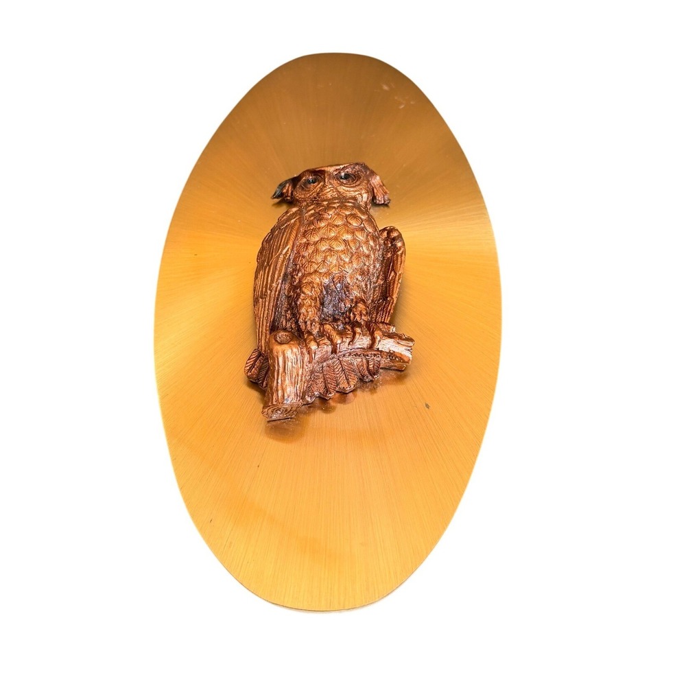 Vintage Owl Wall Plaque Faux Wood‎ Gold Oval Woodland Cabin Cottagecore Decor